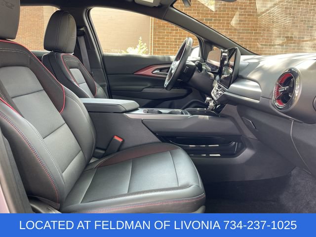 Used 2024 Chevrolet Equinox EV RS FWD image 25