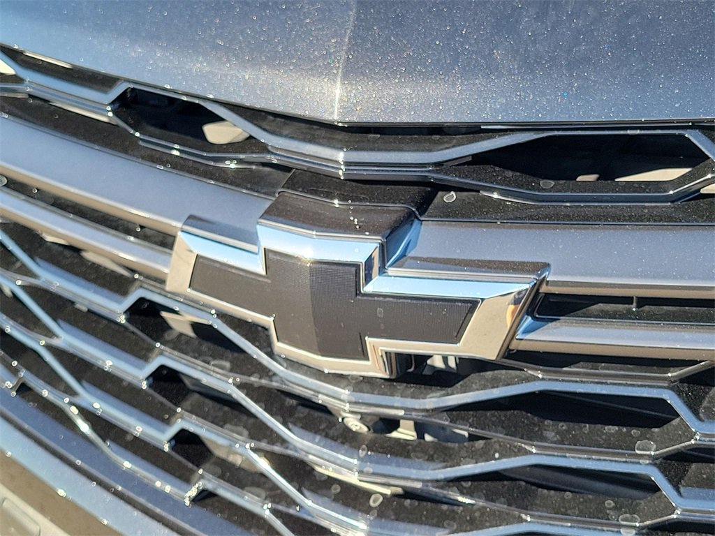 Used 2023 Chevrolet Traverse Premier w/ Redline Edition image 32