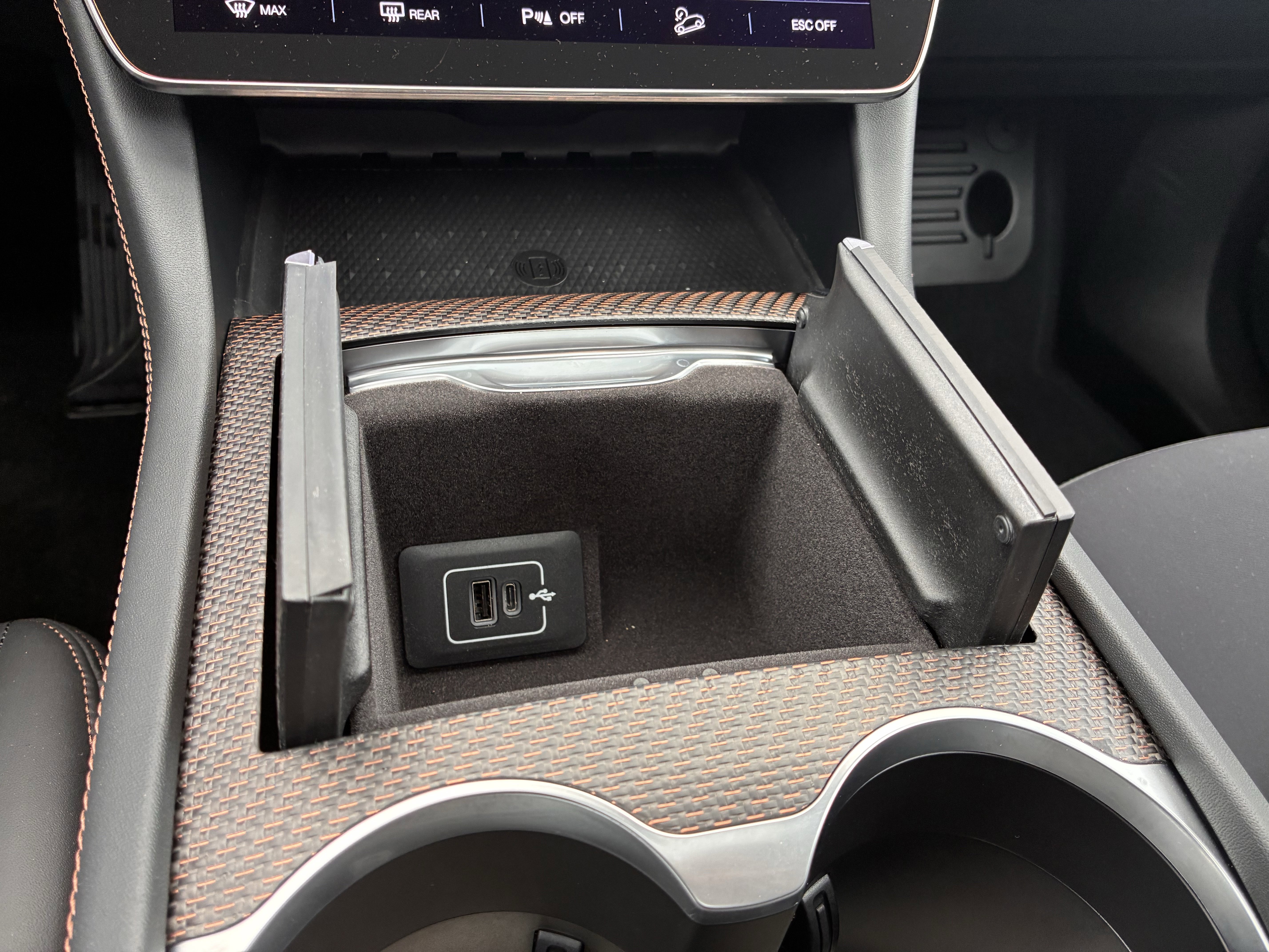 Used 2025 Maserati Grecale Folgore image 17