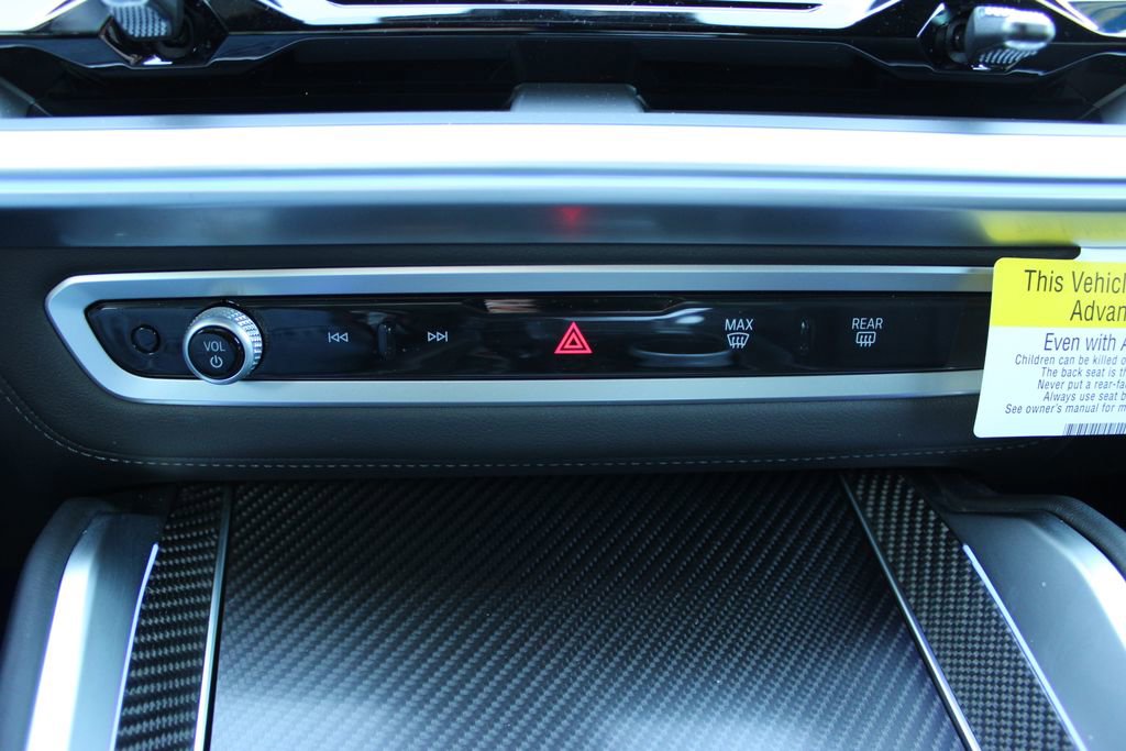 New 2023 BMW XM image 21