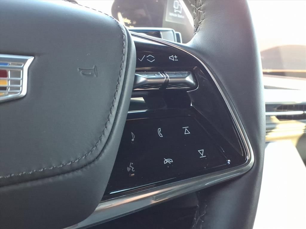 Used 2025 Cadillac Escalade V w/ LPO, Floor Liner Package image 29