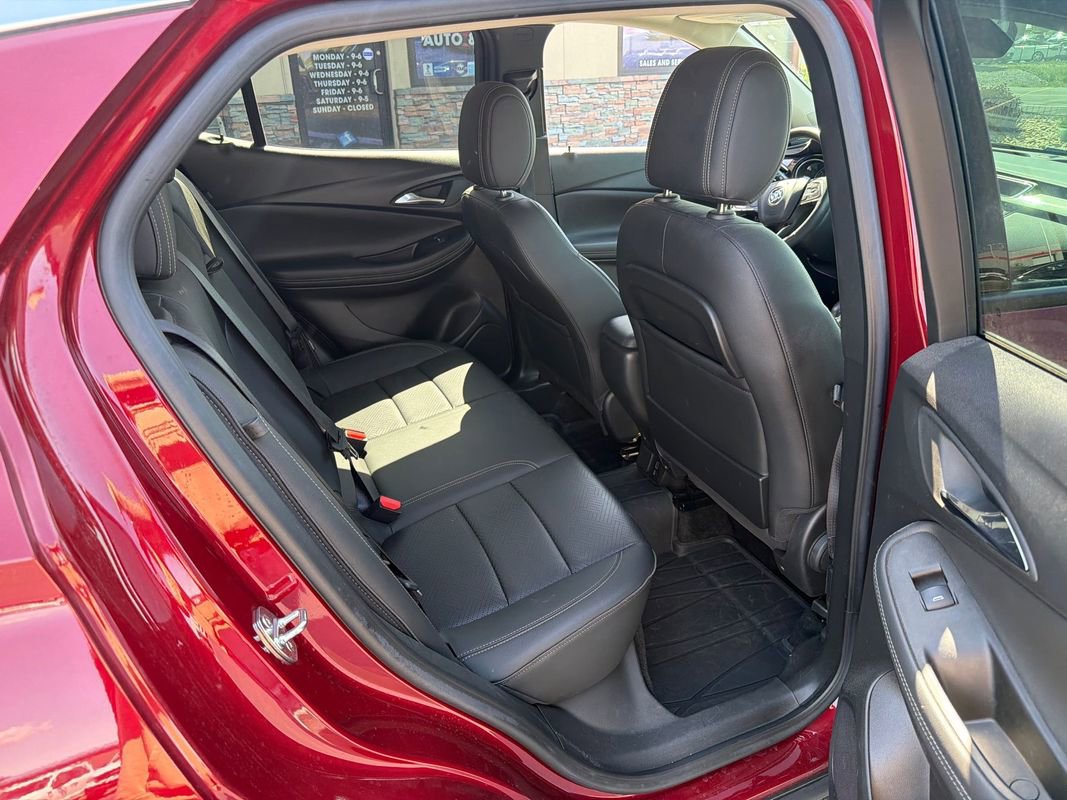 Used 2023 Buick Encore GX Essence w/ Experience Buick Package AWD/4WD image 42