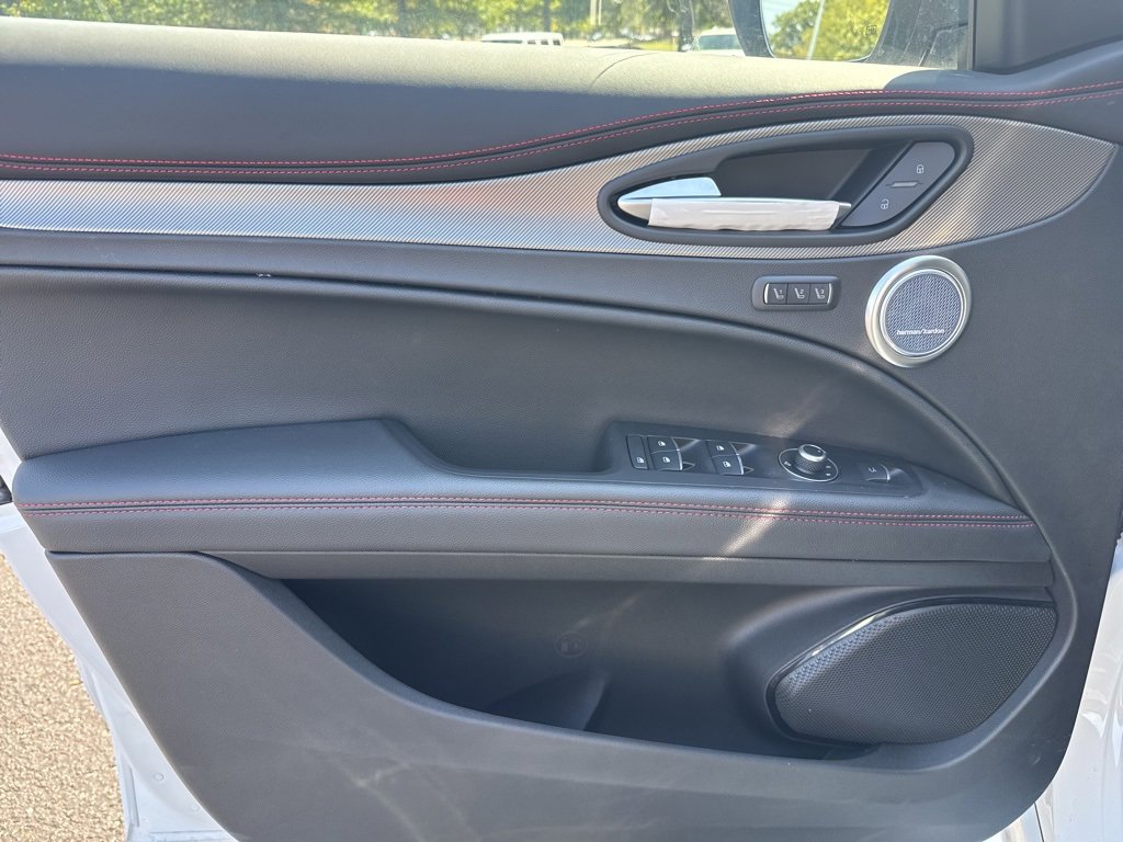 New 2025 Alfa Romeo Stelvio Tributo Italiano w/ Driving Assist Package image 12