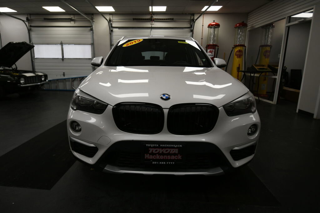 Used 2019 BMW X1 xDrive28i w/ Convenience Package image 3