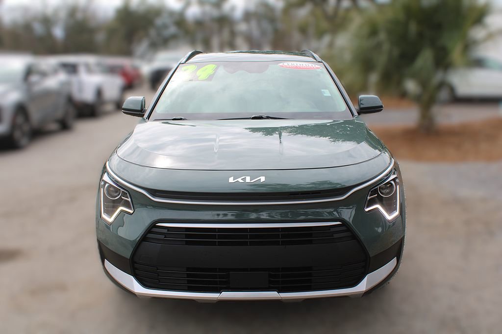 Certified 2024 Kia Niro EX image 17
