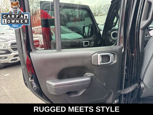 Used 2024 Jeep Wrangler Unlimited w/ Convenience Group image 31