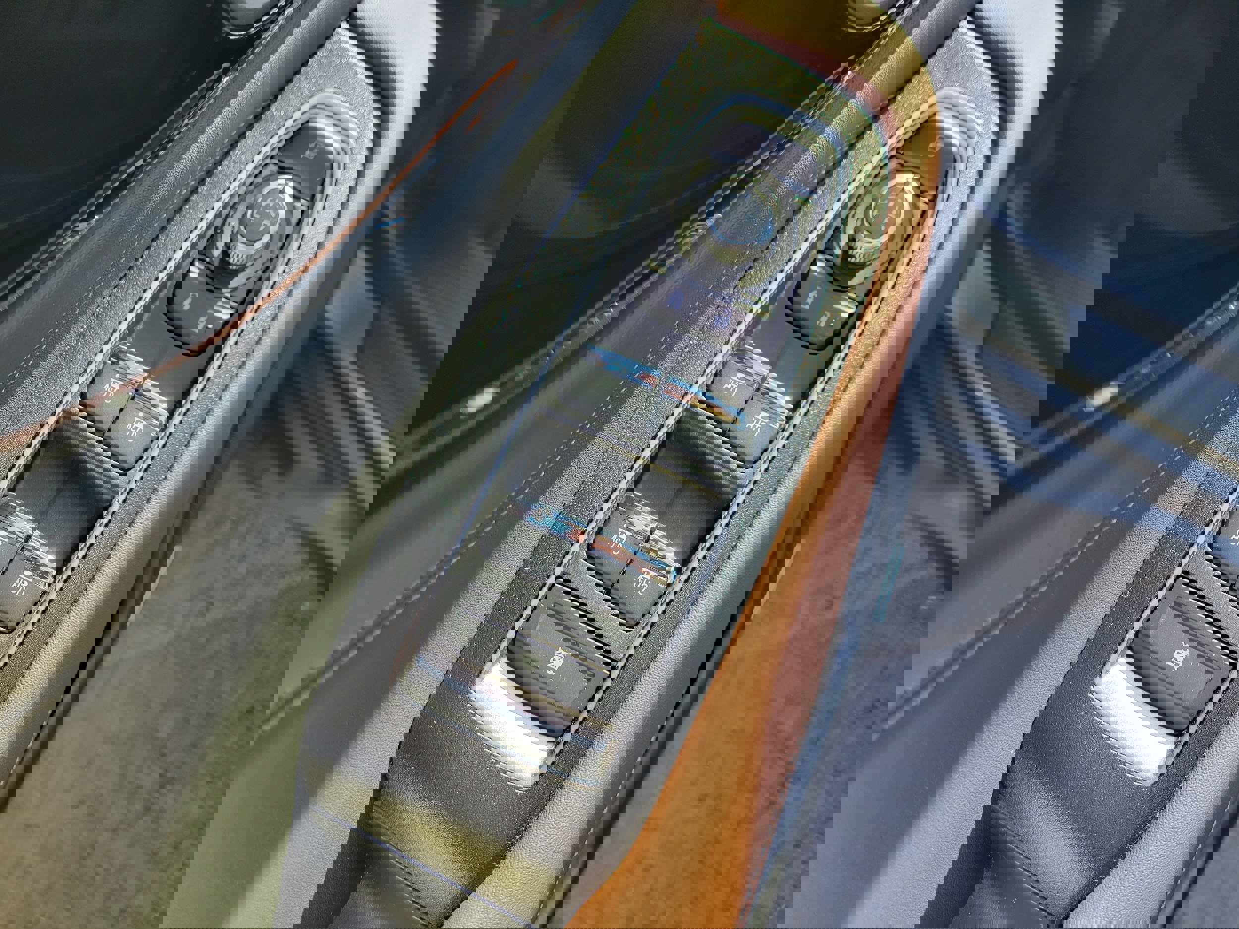 Used 2025 Subaru Outback Touring XT w/ Popular Package #2 image 27