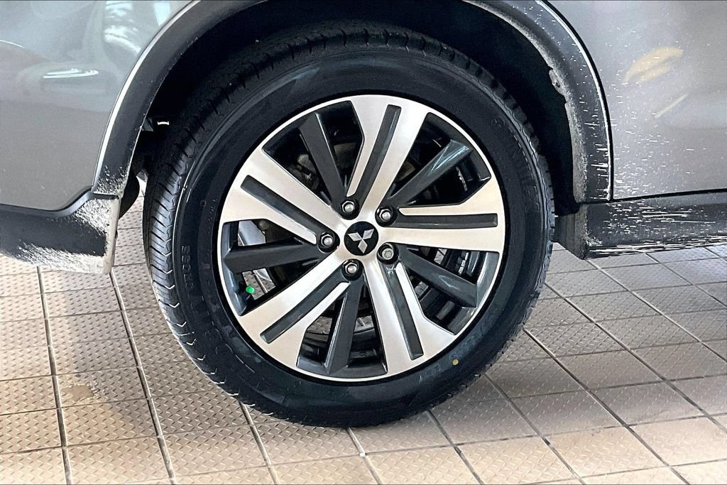 Used 2022 Mitsubishi Outlander Sport SE FWD image 35