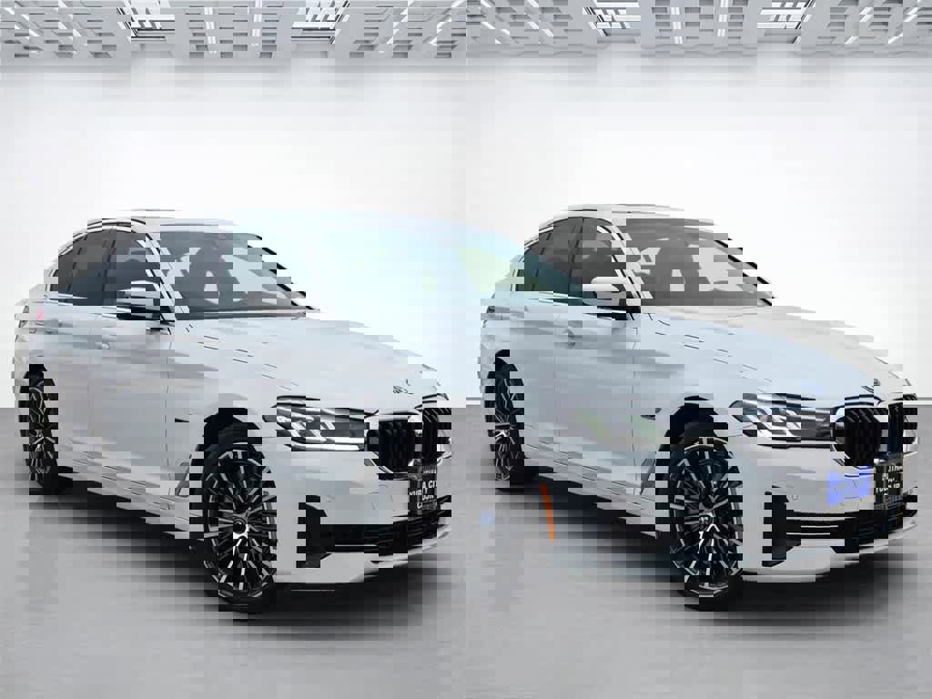 Used 2022 BMW 530e w/ Premium Package image 8