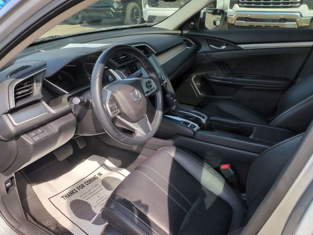 Used 2017 Honda Civic Touring image 11