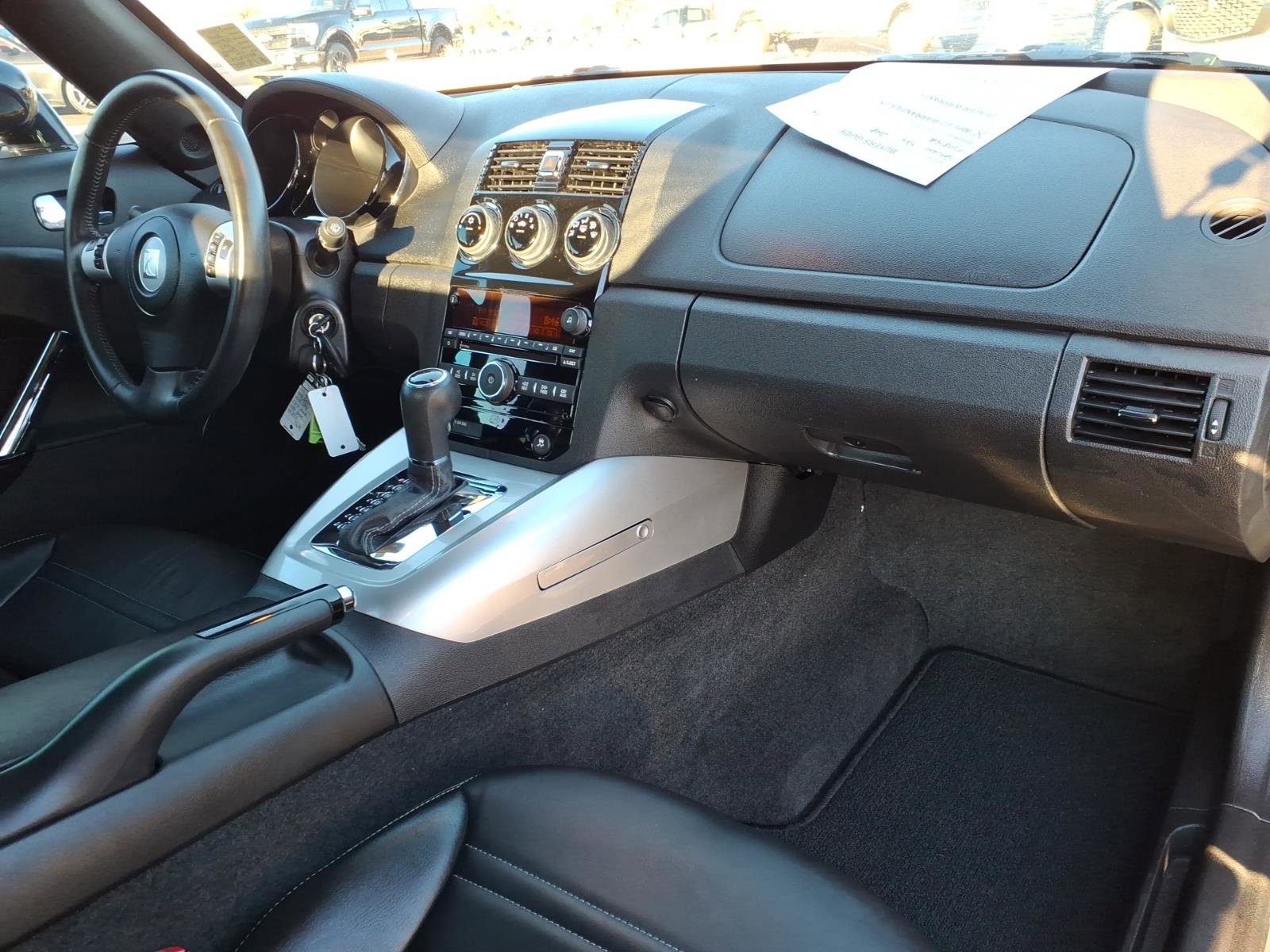Used 2008 Saturn Sky w/ Premium Trim Package image 10