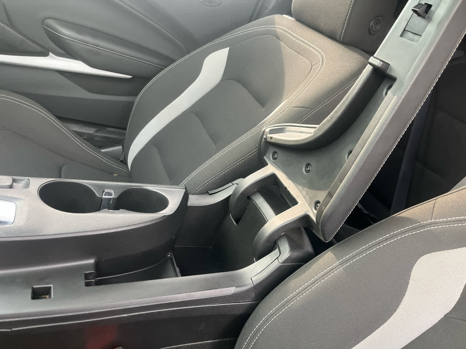 Used 2021 Chevrolet Camaro LT w/ RS Package image 20