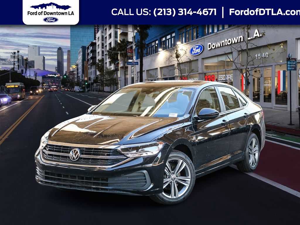 Used 2024 Volkswagen Jetta SE