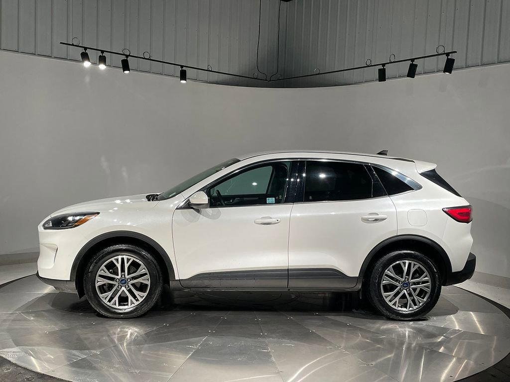 Used 2022 Ford Escape SEL w/ Technology Package image 15