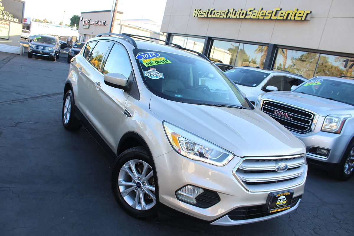 Used 2018 Ford Escape SEL FWD image 36