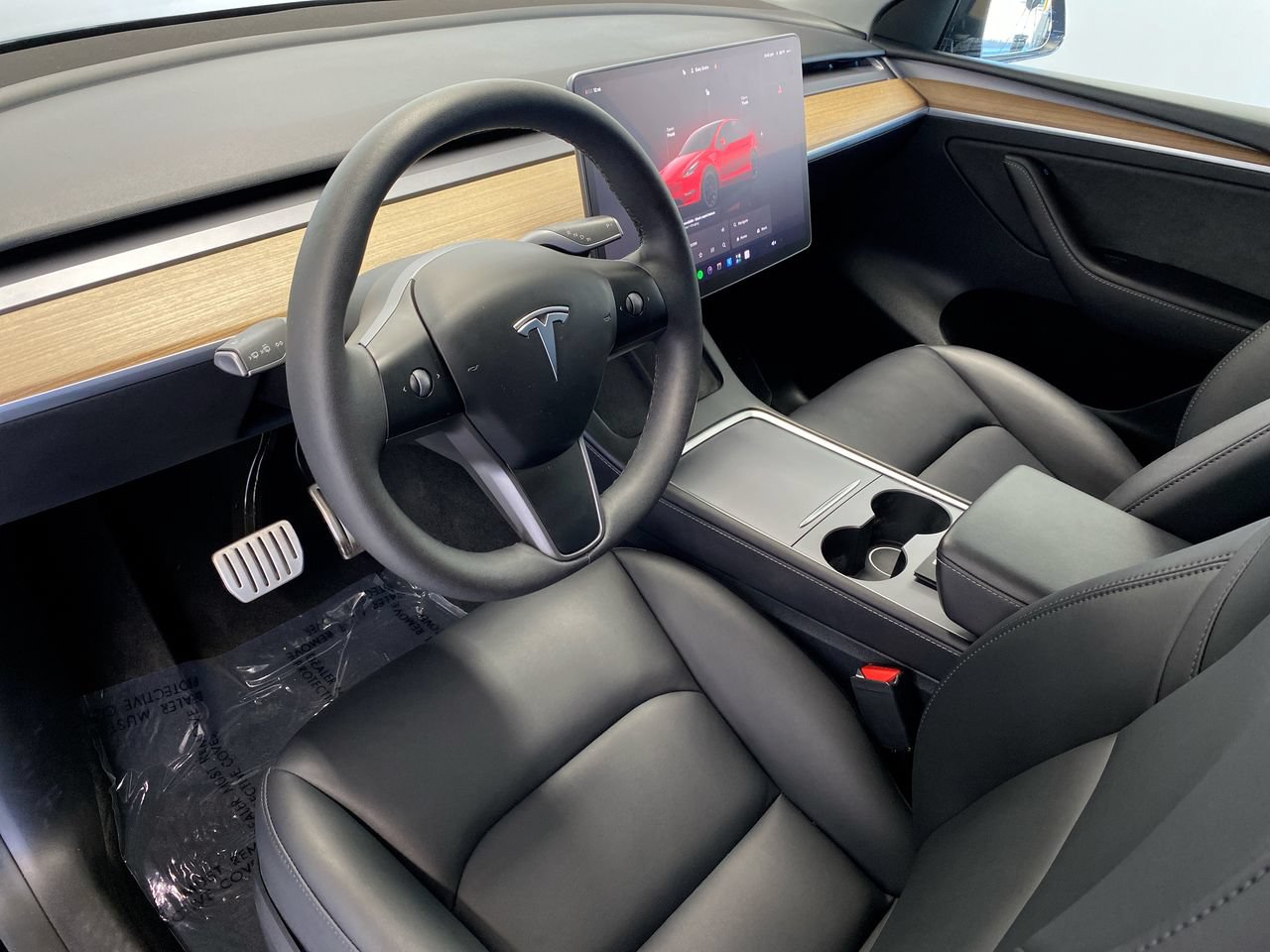Used 2024 Tesla Model Y Performance AWD/4WD image 21