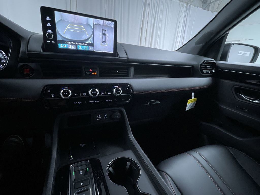 New 2025 Honda Pilot TrailSport image 21