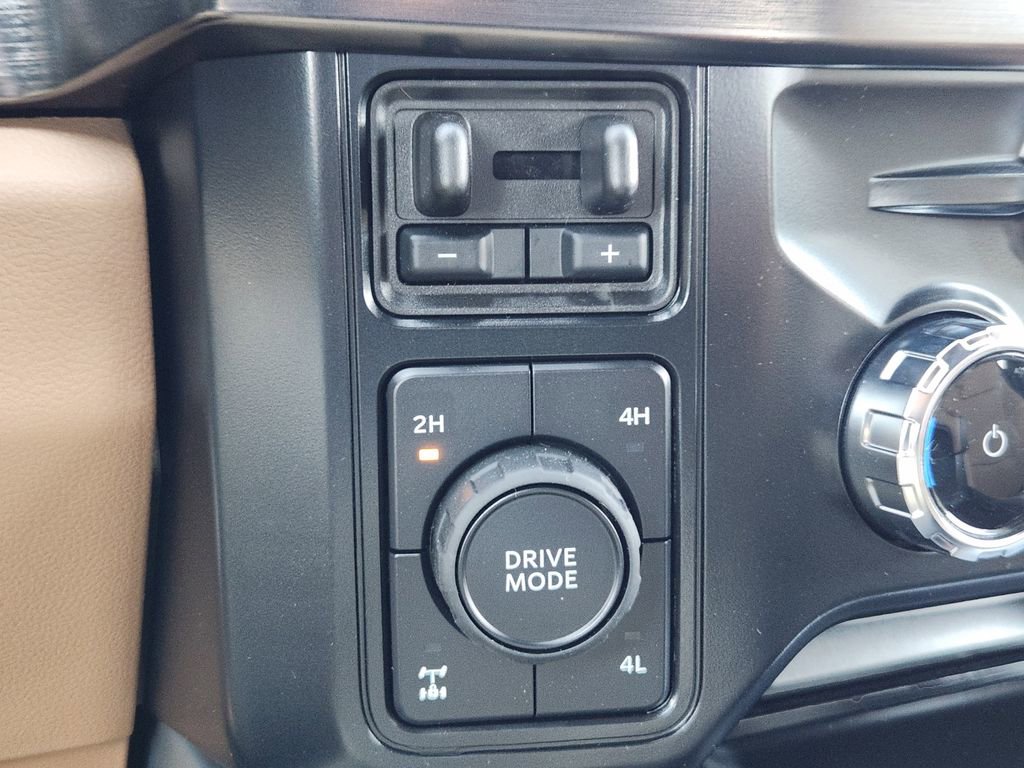New 2026 Ford F250 Lariat image 14