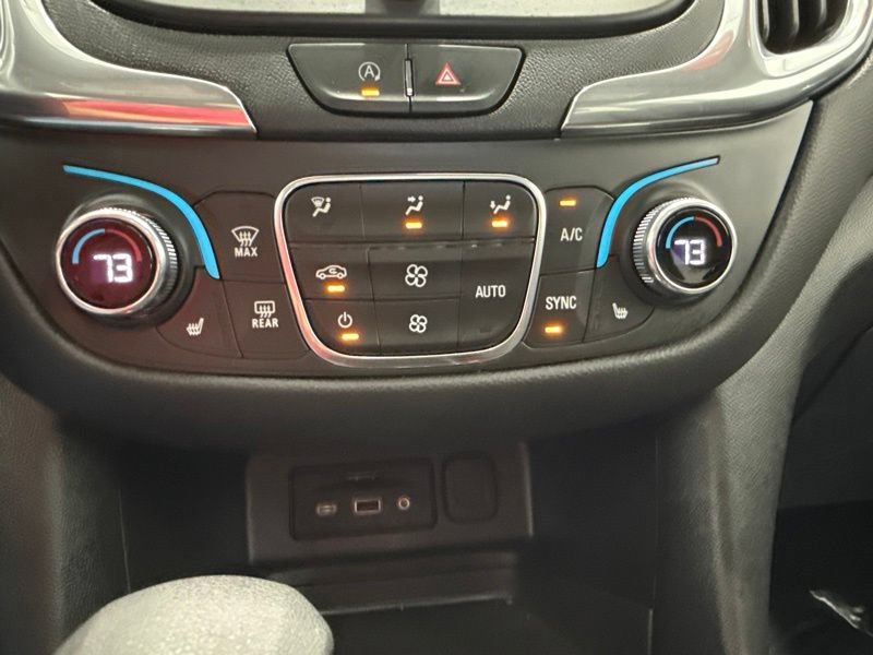 Used 2023 Chevrolet Equinox LT AWD/4WD image 32