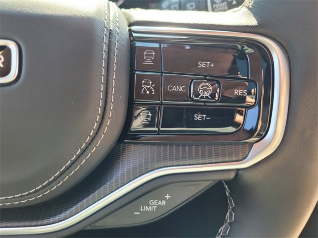 New 2025 Jeep Grand Wagoneer L Series II Obsidian w/ Quick Order Packagew 28T image 27