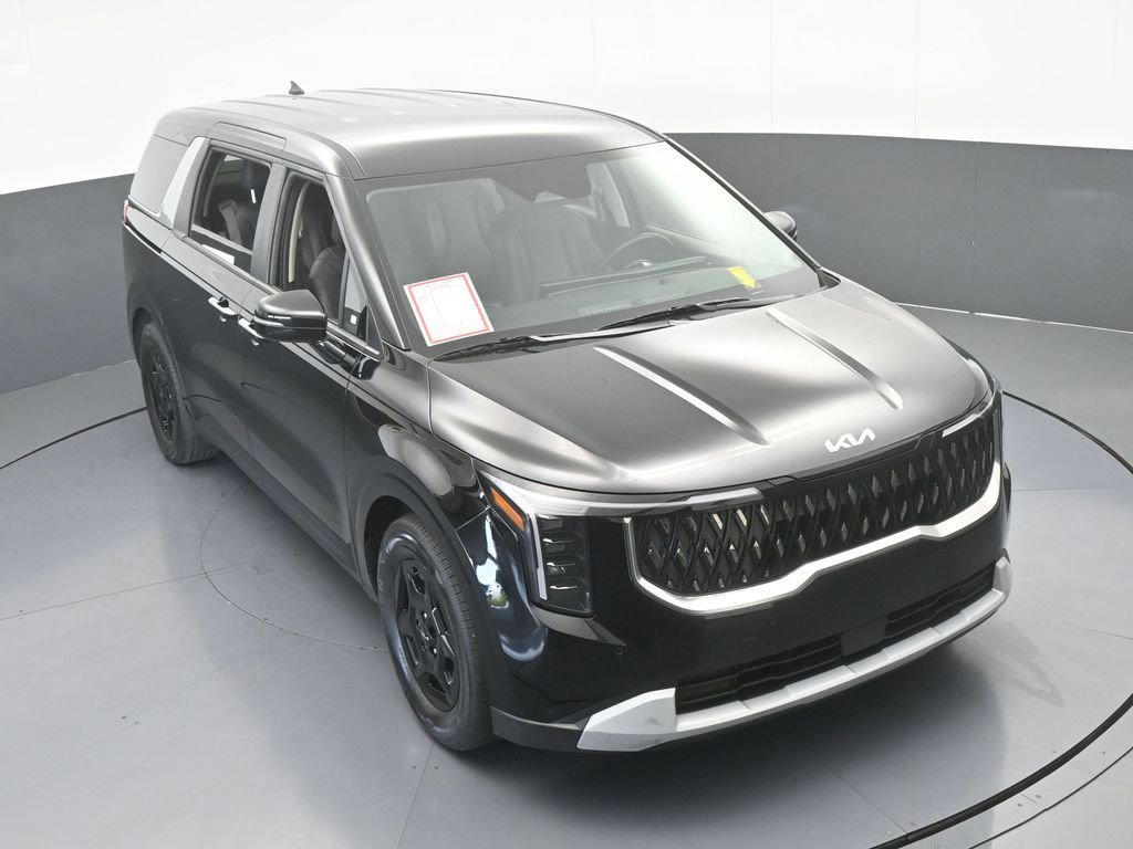 Used 2025 Kia Carnival image 52