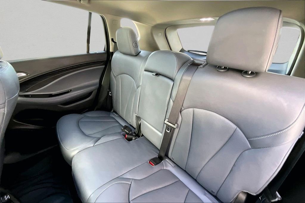 Used 2020 Buick Envision Essence FWD image 21