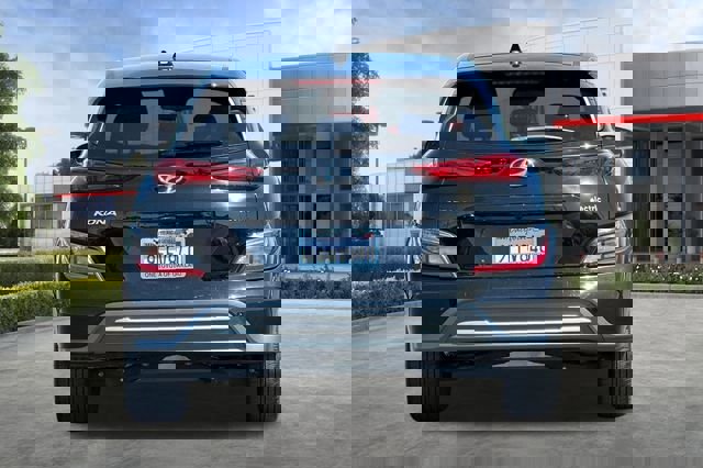 Used 2023 Hyundai Kona SE FWD image 5