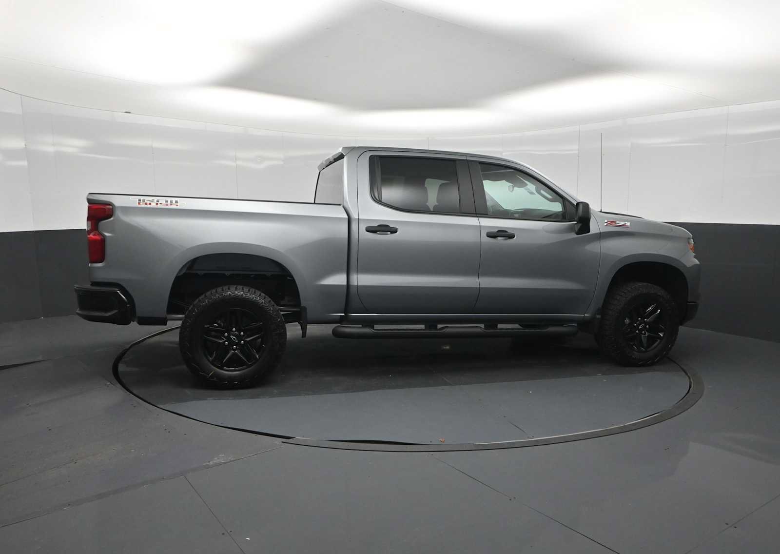 New 2026 Chevrolet Silverado 1500 Custom Trail Boss AWD/4WD image 9
