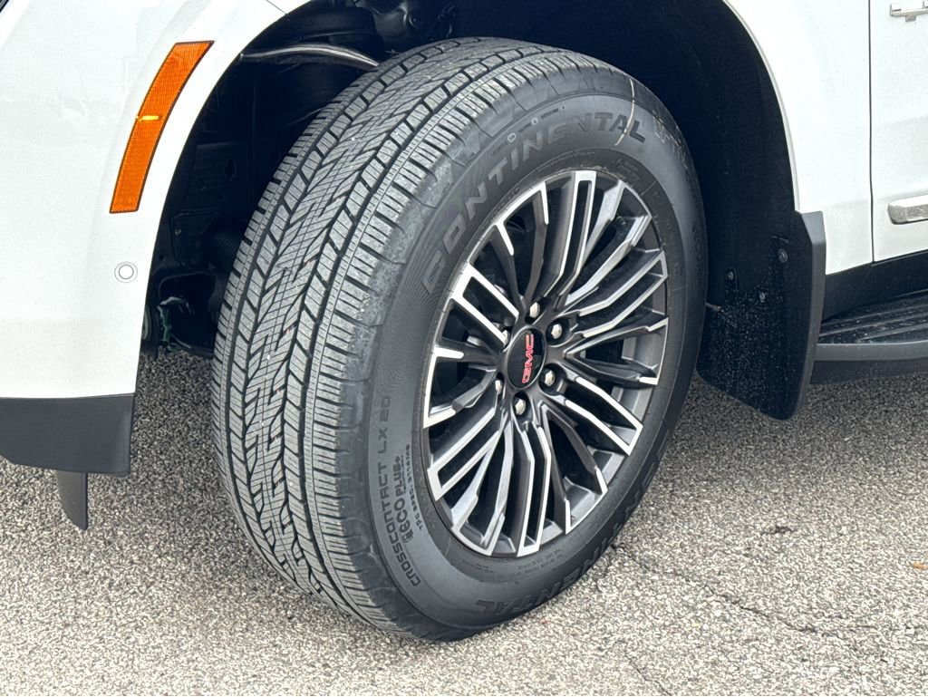 New 2026 GMC Yukon XL Elevation w/ LPO, Get Active Package image 25
