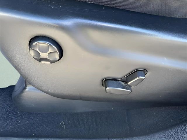 Used 2021 Jeep Grand Cherokee Laredo AWD/4WD image 24