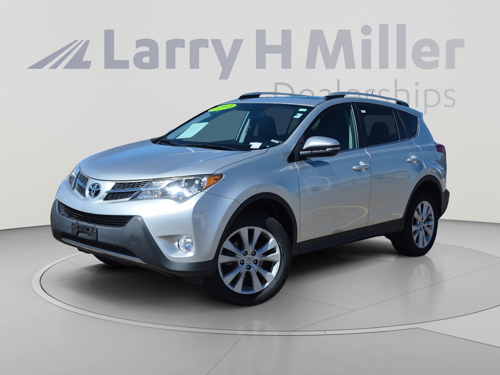 Used 2013 Toyota RAV4 Limited AWD/4WD image 1