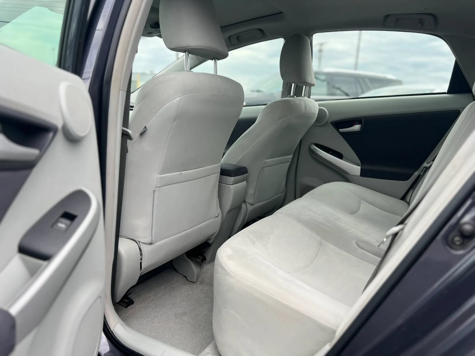 Used 2010 Toyota Prius FWD image 9