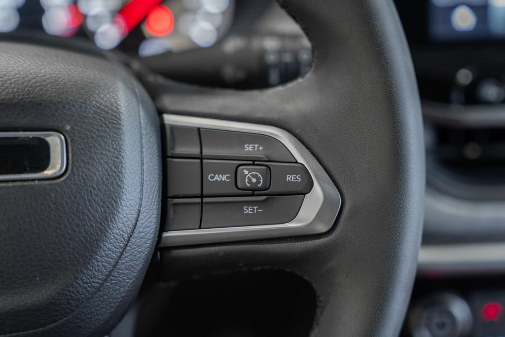 Certified 2023 Jeep Compass Latitude AWD/4WD image 26