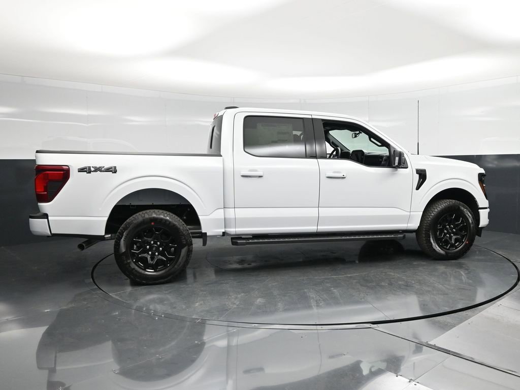 New 2026 Ford F150 XLT w/ Equipment Group 302A MID AWD/4WD image 2