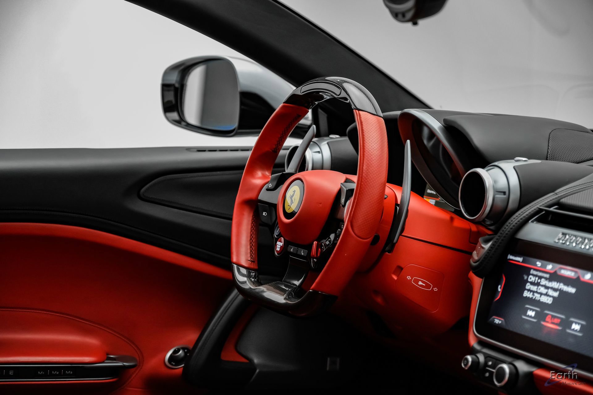 Used 2018 Ferrari GTC4Lusso AWD/4WD image 63