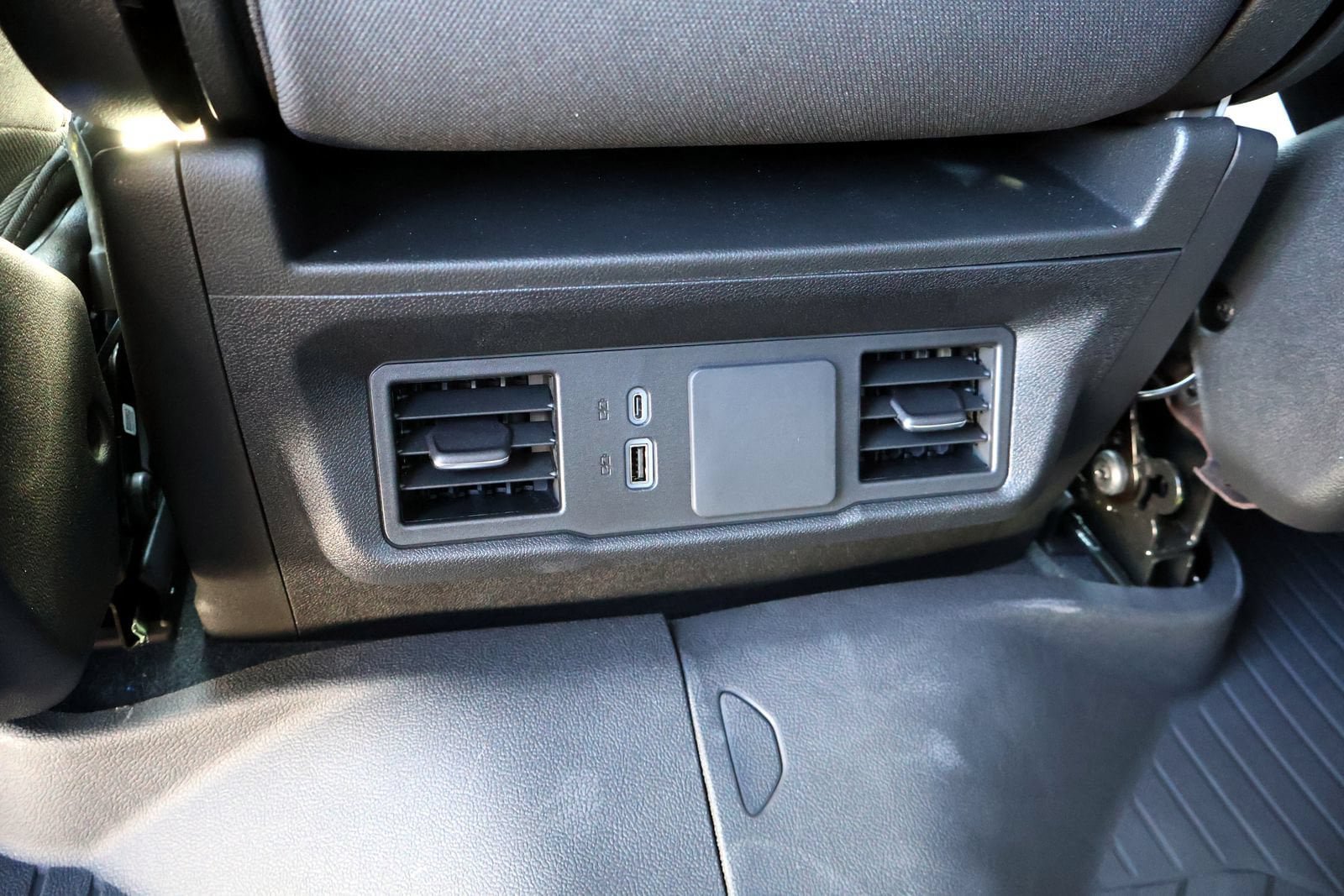 Used 2025 Chevrolet Silverado 1500 Custom Trail Boss AWD/4WD image 17