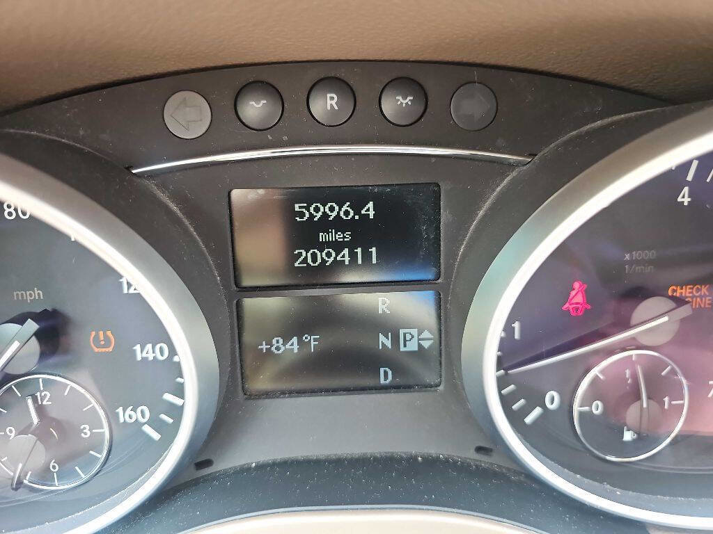 Used 2007 Mercedes-Benz GL 450 4MATIC image 36