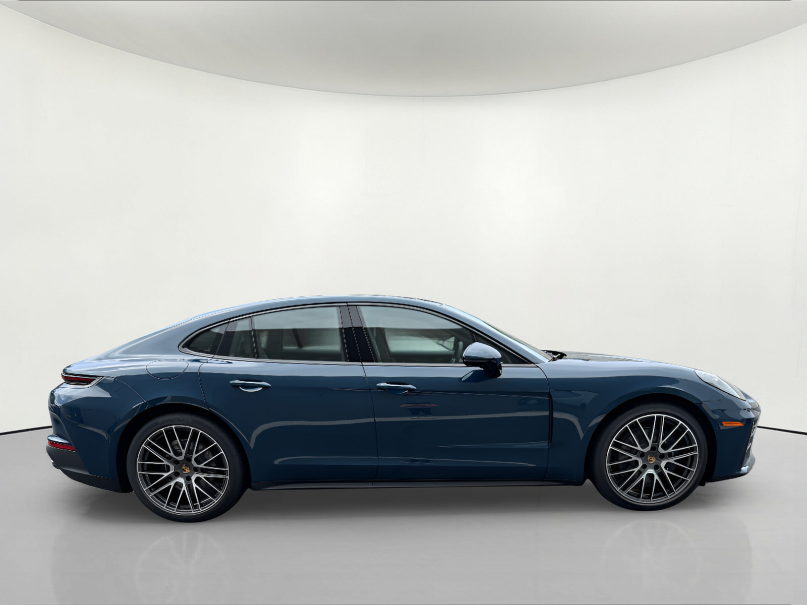 New 2026 Porsche Panamera 4 AWD/4WD image 7