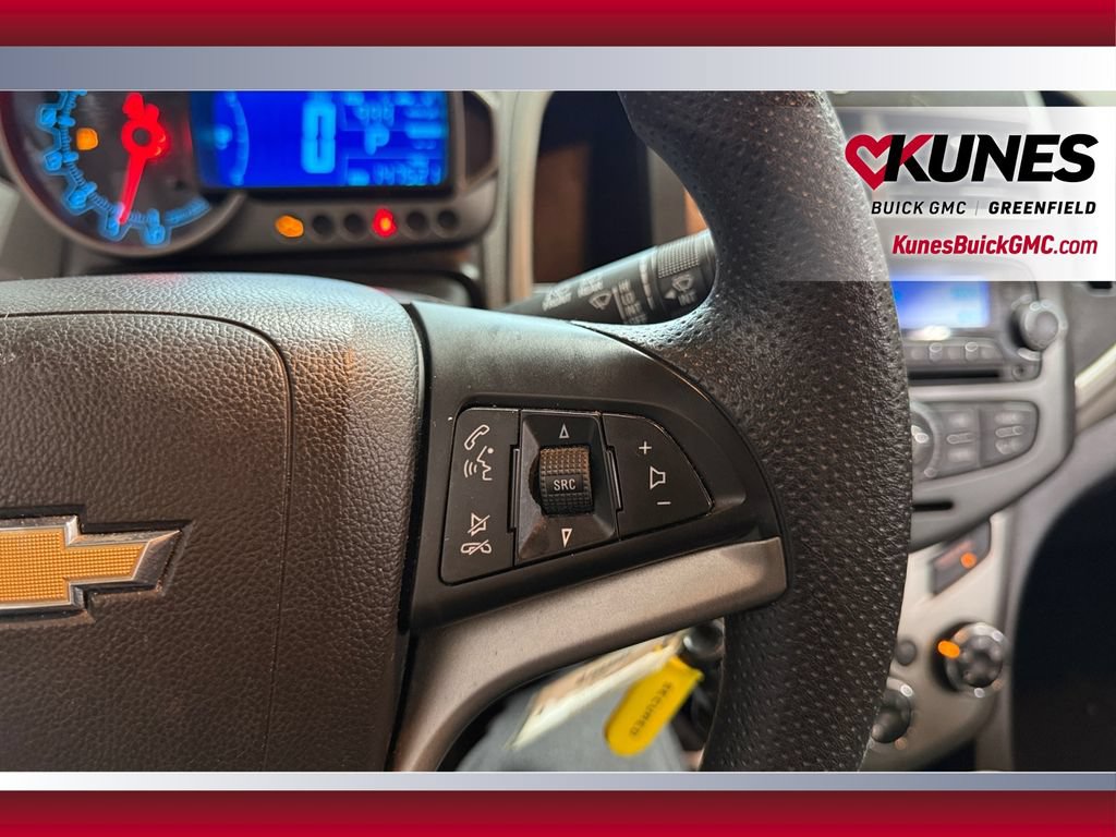 Used 2015 Chevrolet Sonic LT FWD image 8