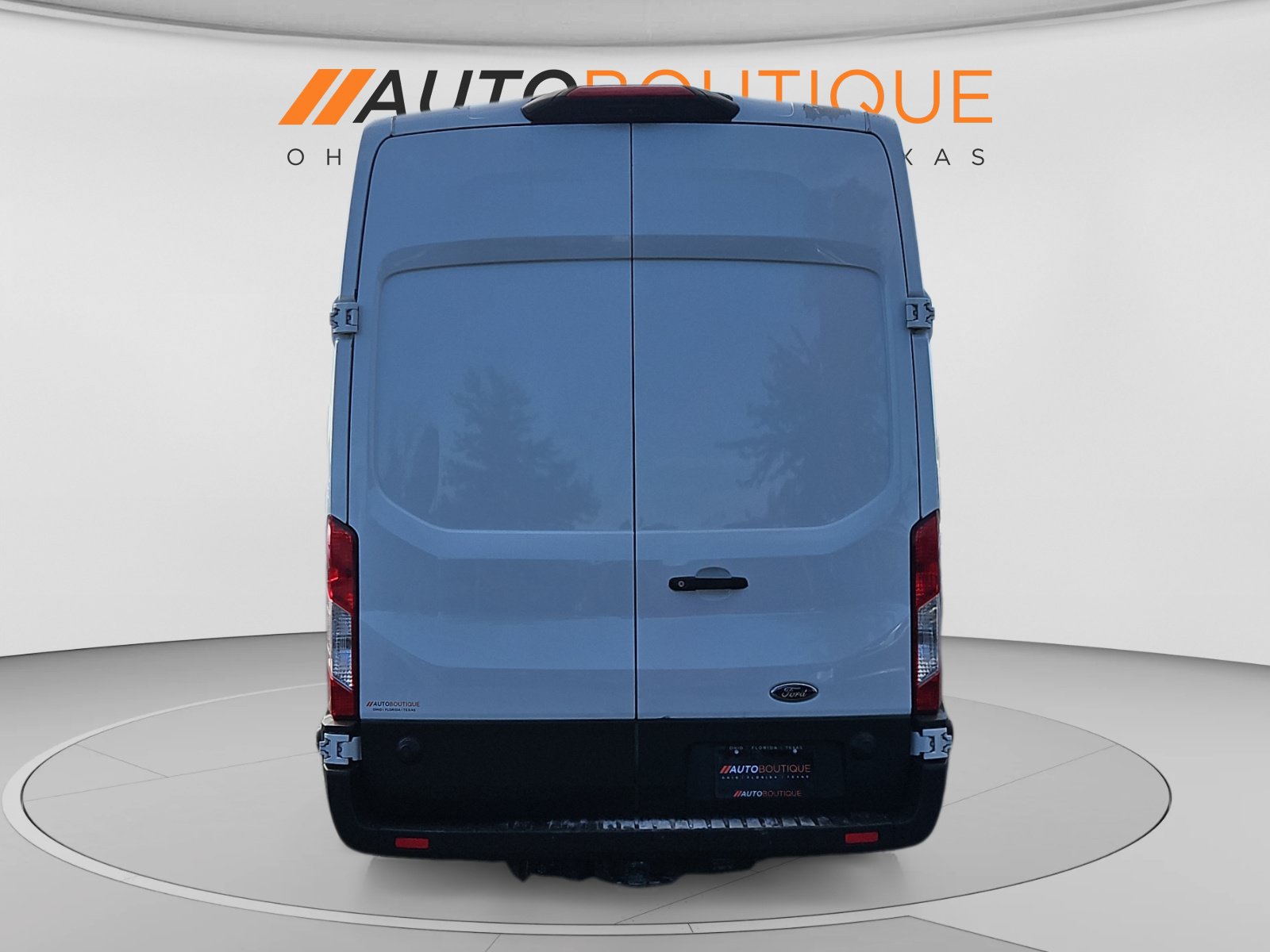 Used 2020 Ford Transit 350 148 High Roof Extended w/ Load Area Protection Package RWD image 4