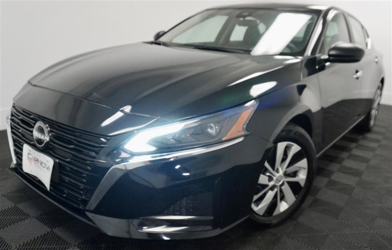 Used 2024 Nissan Altima 2.5 S image 36