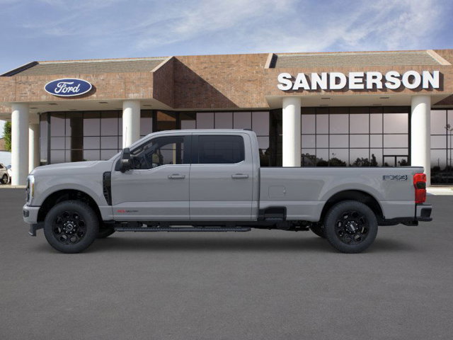 New 2026 Ford F350 Lariat w/ Black Appearance Package image 4