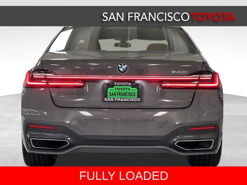 Used 2020 BMW 740i 740i w/ M Sport Package image 4