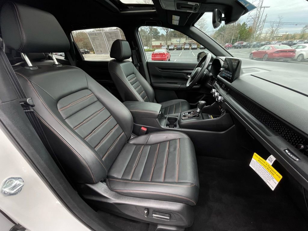 Certified 2025 Honda CR-V Sport-L image 33