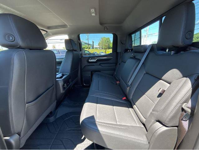 Used 2024 Chevrolet Silverado 1500 RST w/ Convenience Package II AWD/4WD image 18