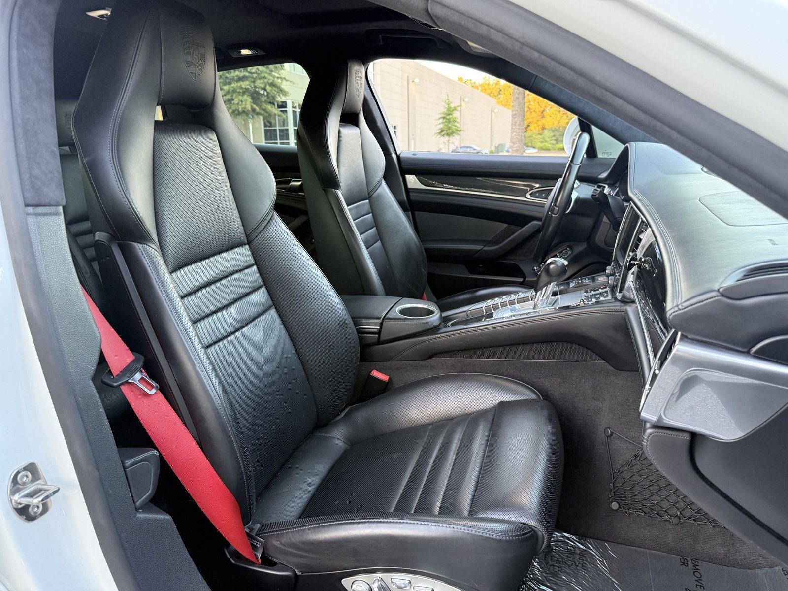 Used 2016 Porsche Panamera GTS image 37