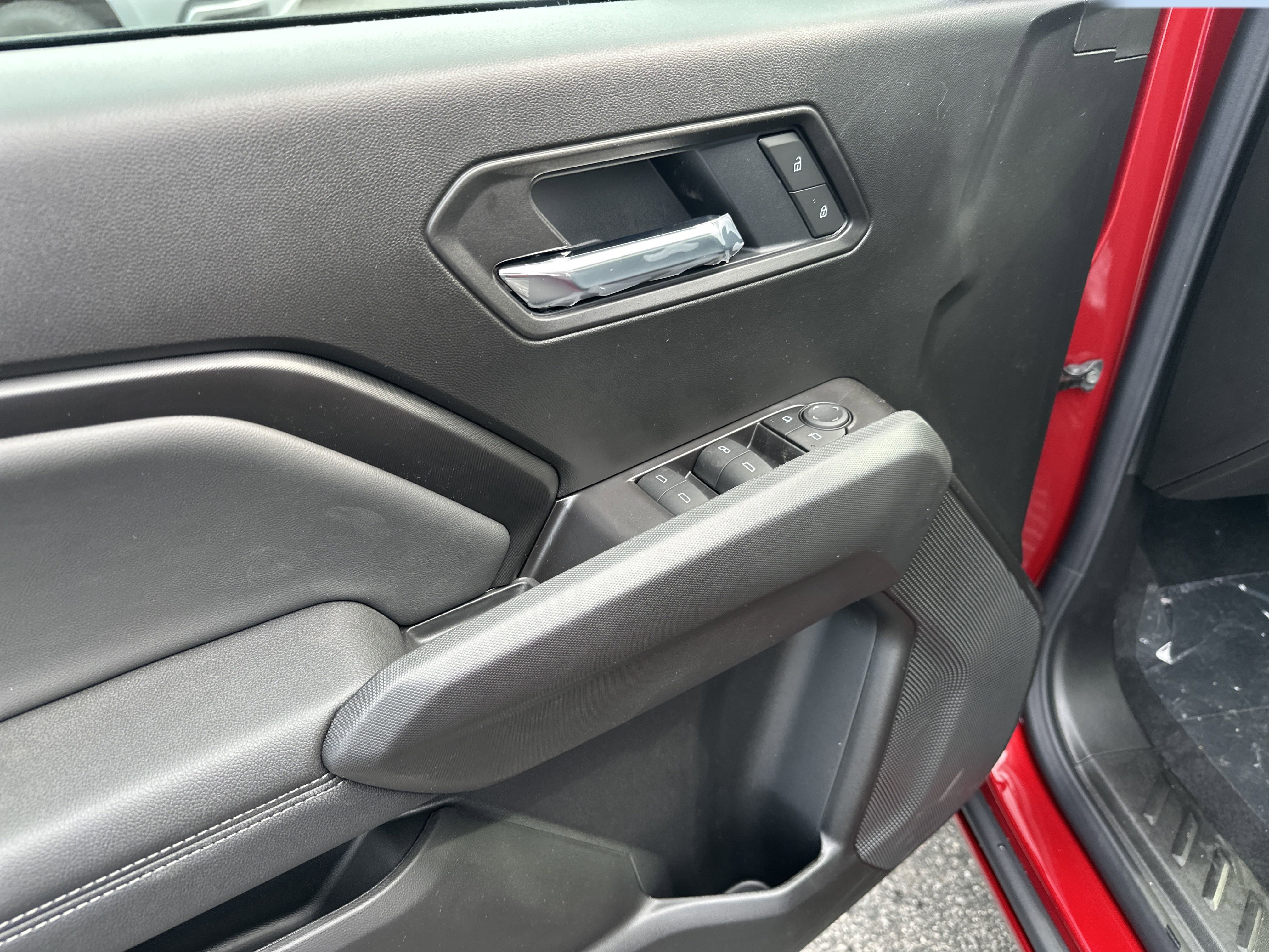 New 2025 Chevrolet Colorado LT w/ Advanced Trailering Package image 7