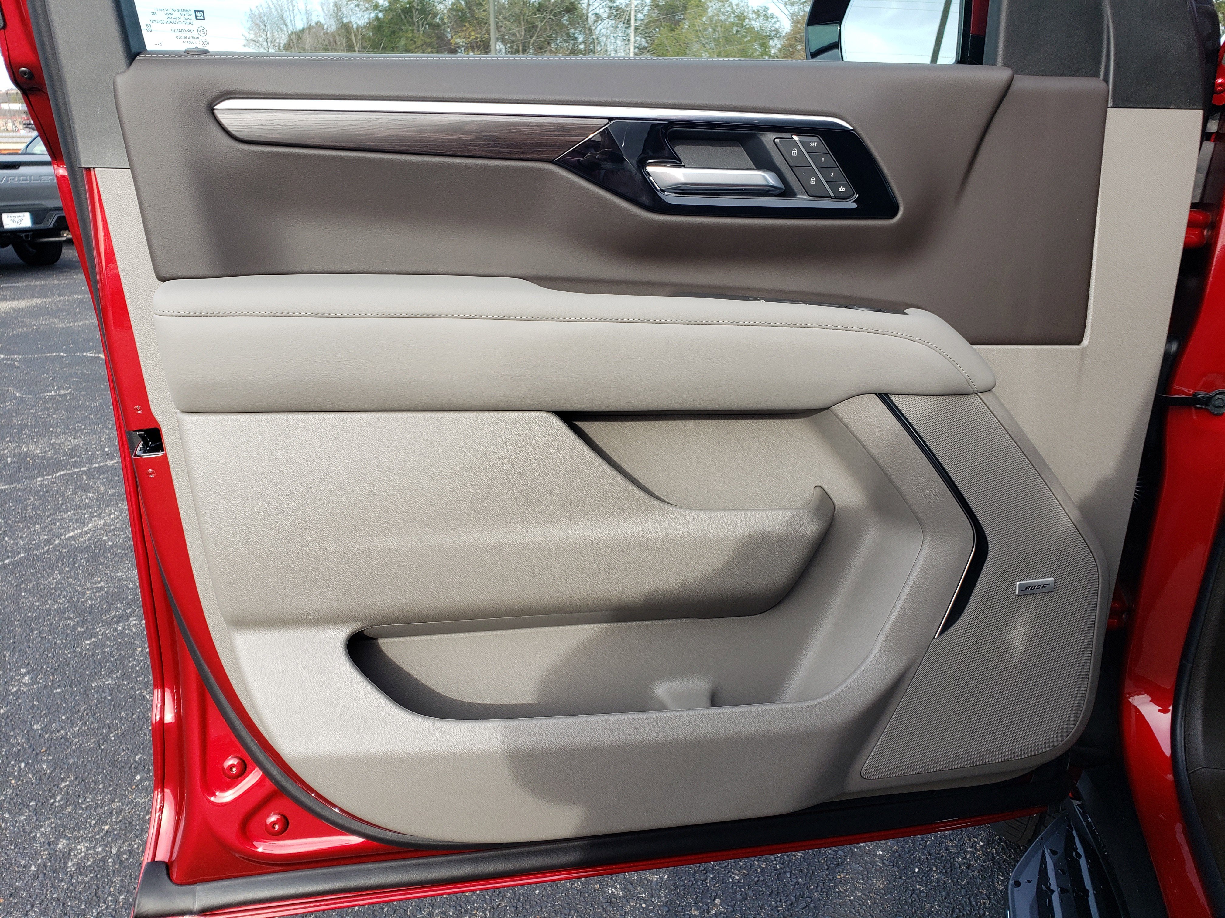 New 2026 Chevrolet Tahoe LT w/ Comfort Package image 12