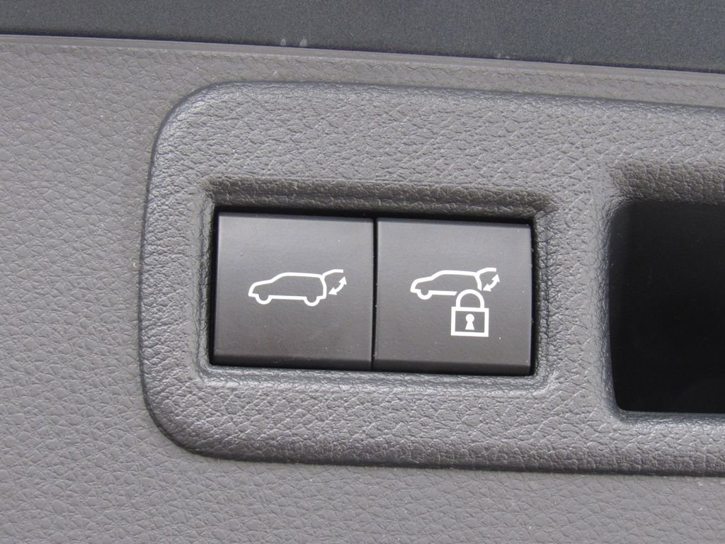 Certified 2023 Toyota Venza Limited AWD/4WD image 22
