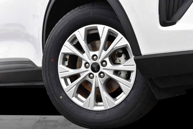 Used 2024 Ford Escape Active w/ Tech Pack #1 AWD/4WD image 3